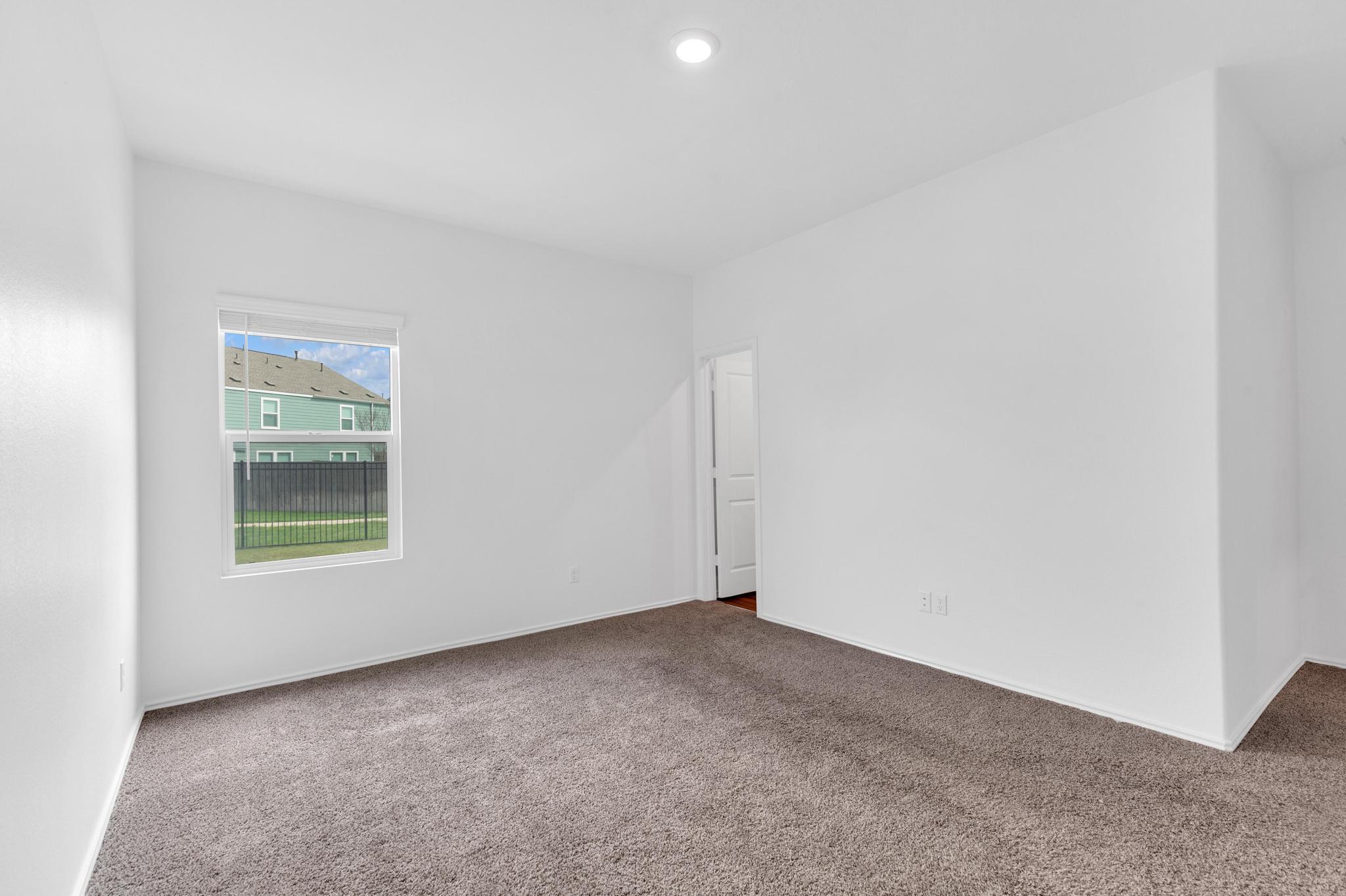 219 George Neggan Ln, Bastrop, TX 78602