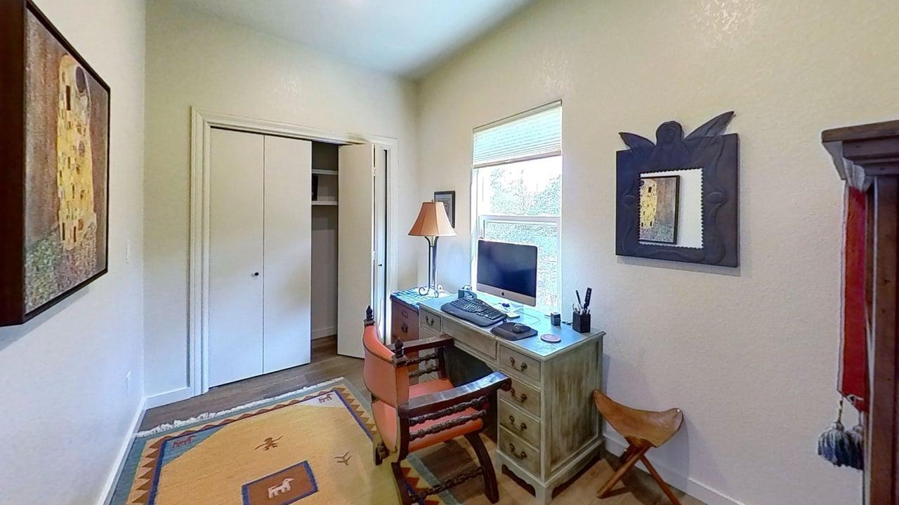 111 Clydesdale Dr, San Marcos, TX 78666