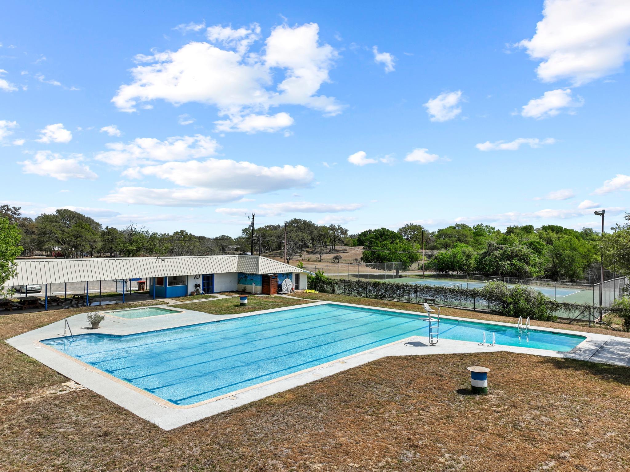 111 Clydesdale Dr, San Marcos, TX 78666