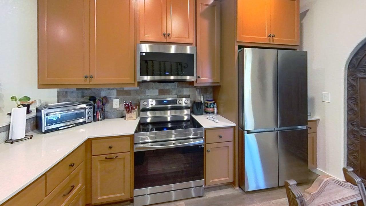 111 Clydesdale Dr, San Marcos, TX 78666