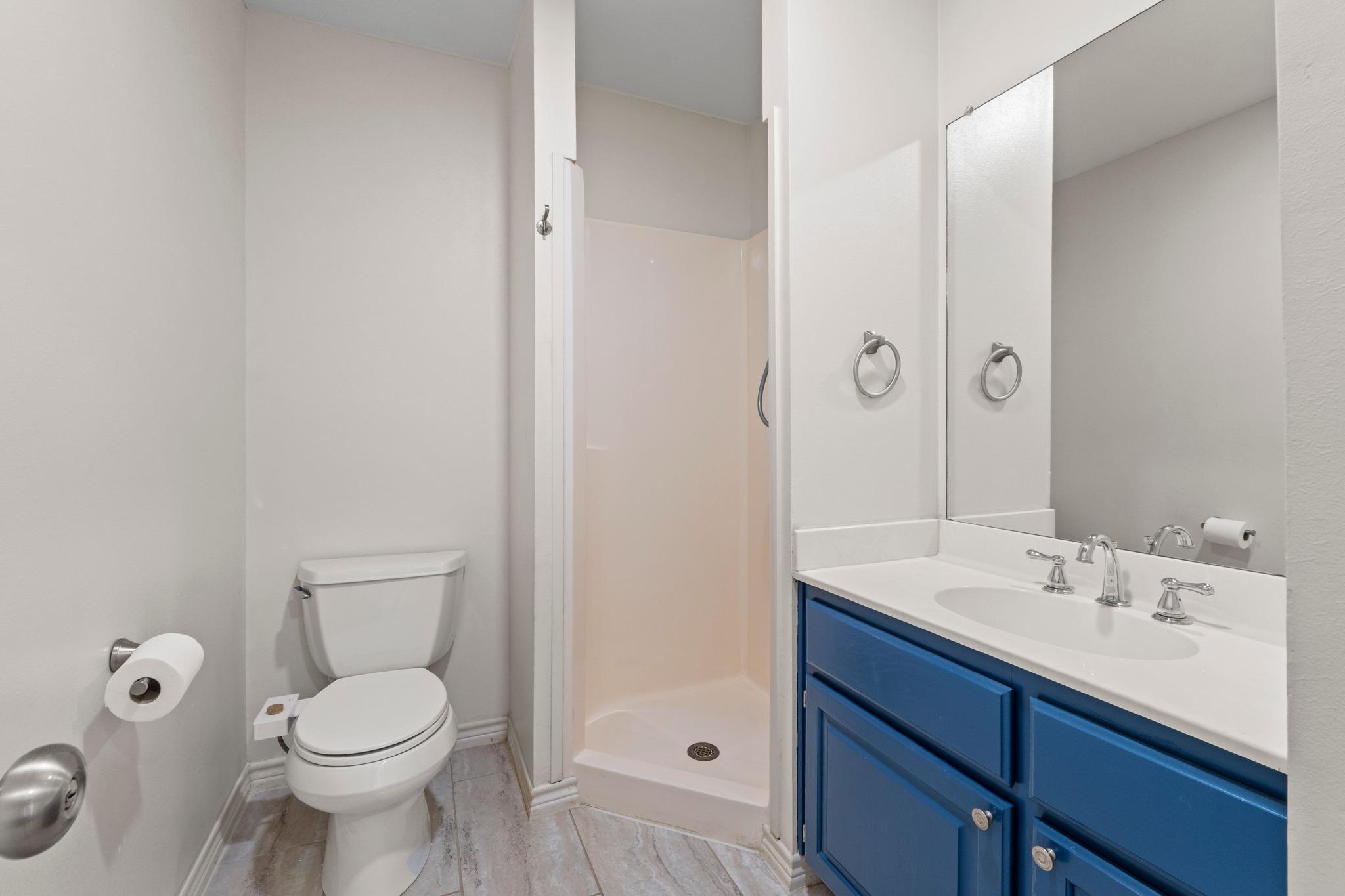 111 Clydesdale Dr, San Marcos, TX 78666