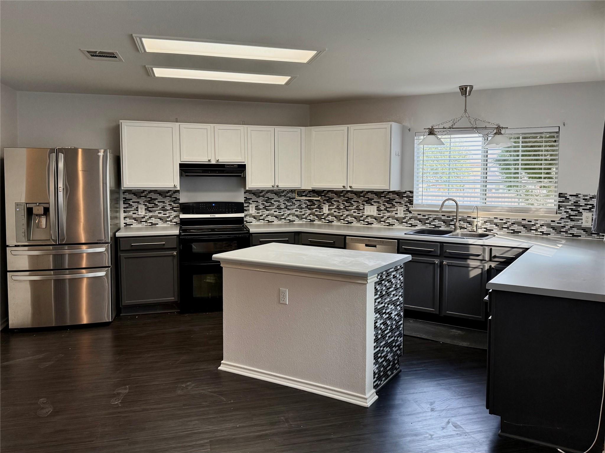 4403 Cisco Valley Dr, Round Rock, TX 78664