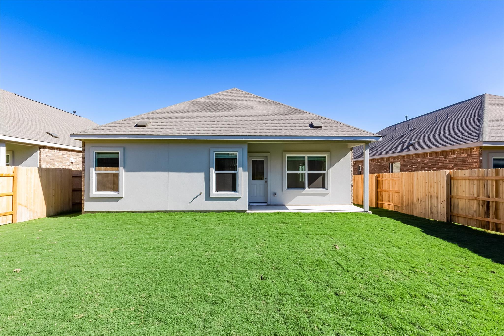 171 Cibolo Creek Loop, Bastrop, TX 78602