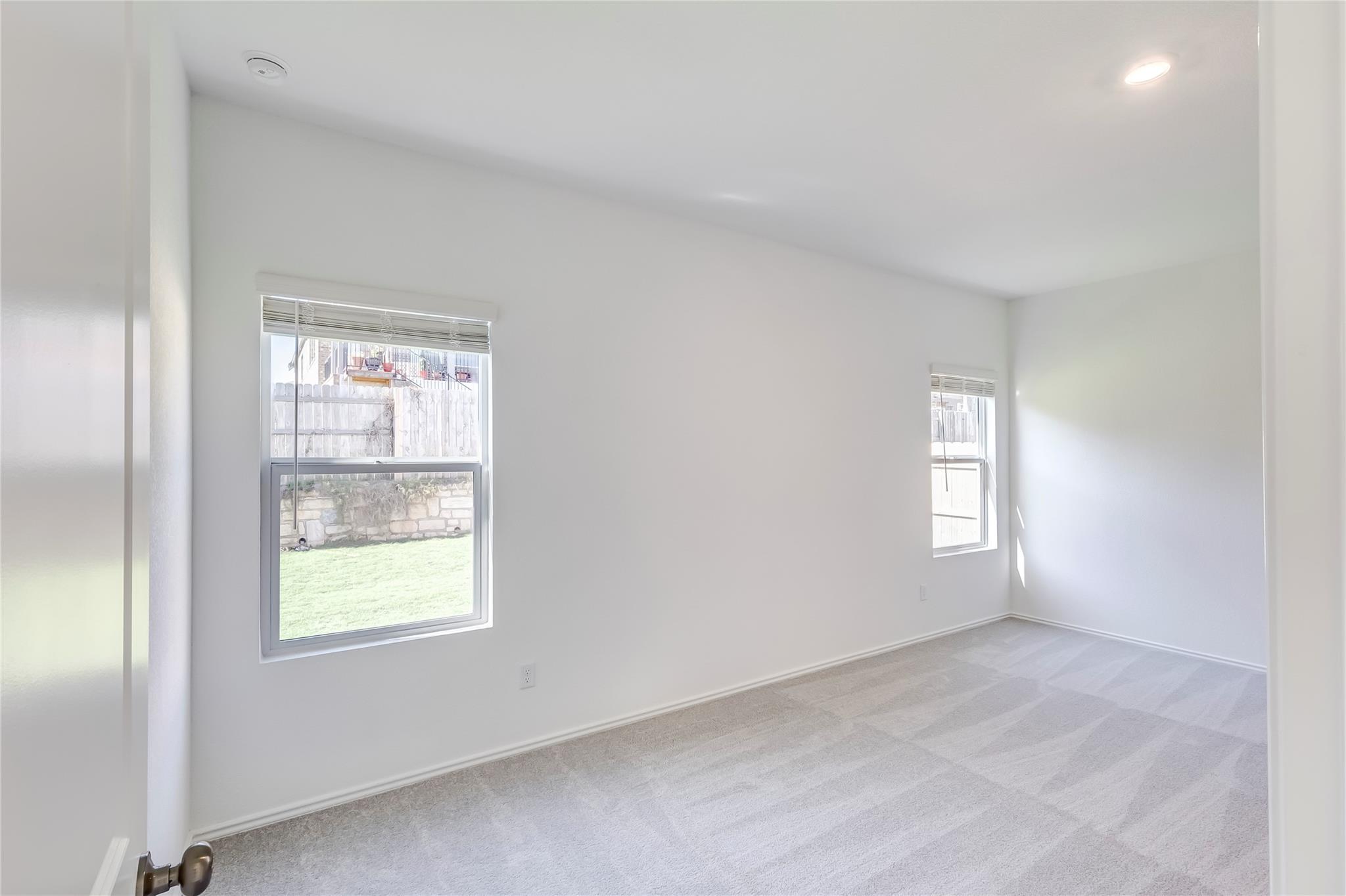 171 Cibolo Creek Loop, Bastrop, TX 78602