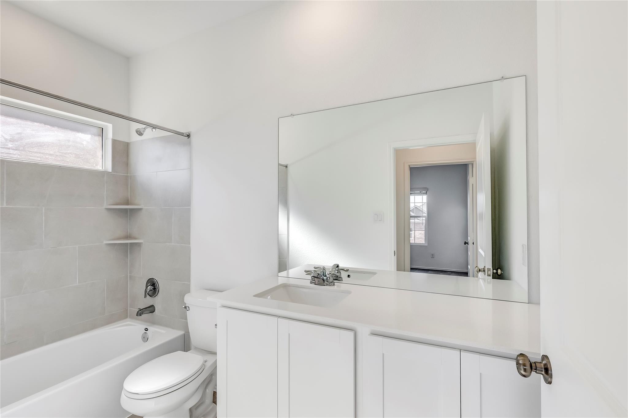 171 Cibolo Creek Loop, Bastrop, TX 78602