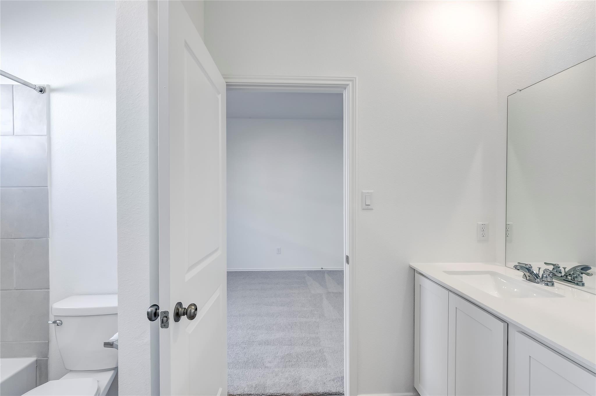 171 Cibolo Creek Loop, Bastrop, TX 78602