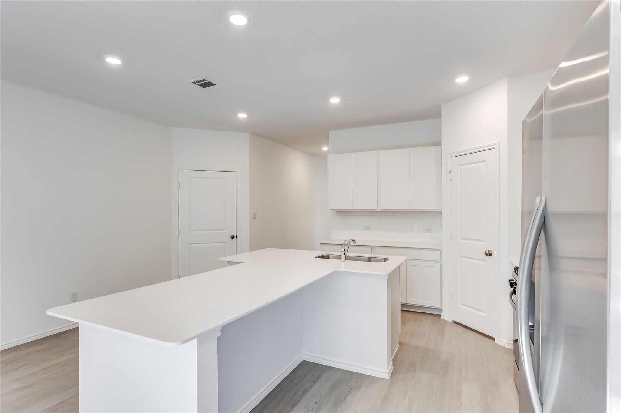 171 Cibolo Creek Loop, Bastrop, TX 78602