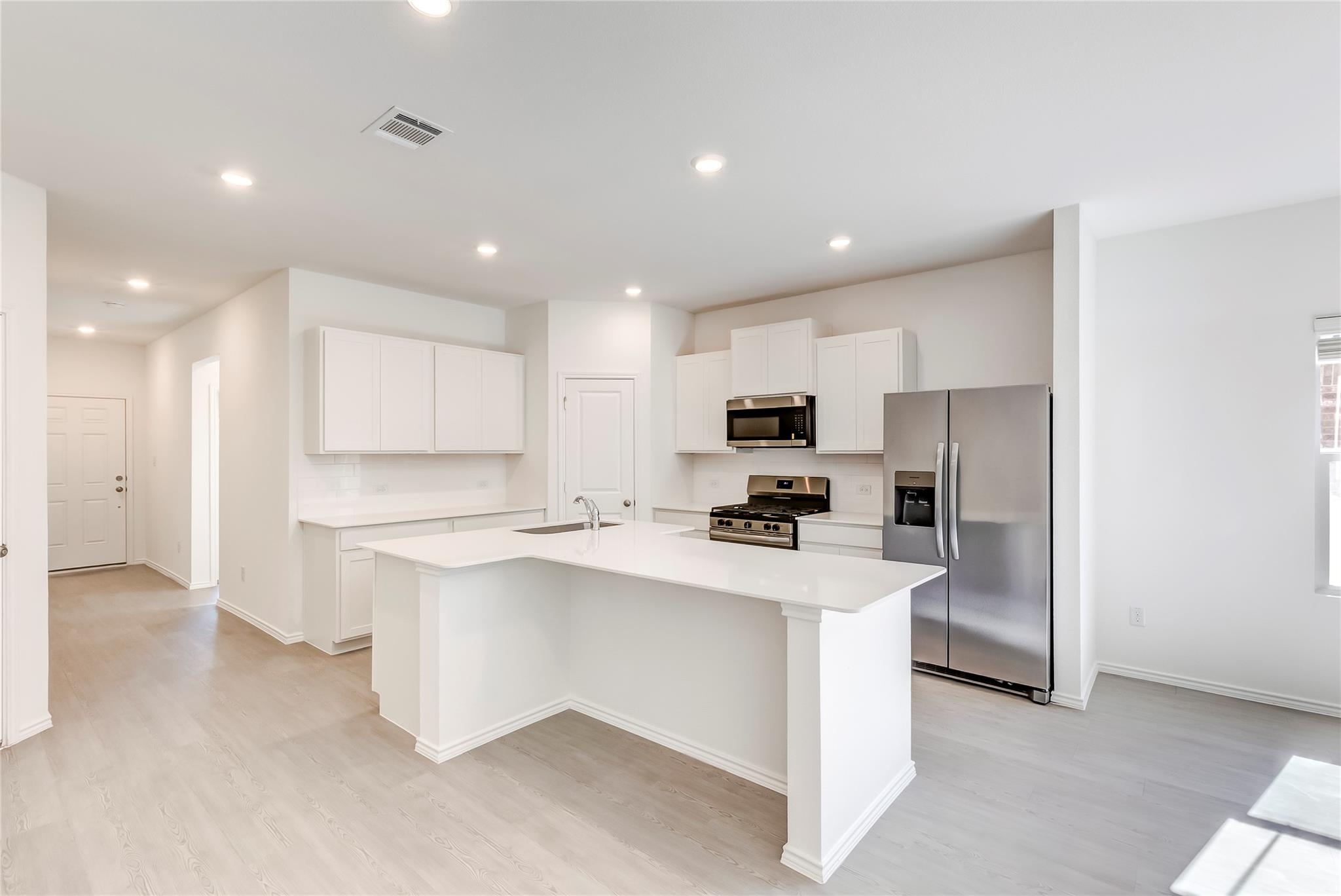 171 Cibolo Creek Loop, Bastrop, TX 78602