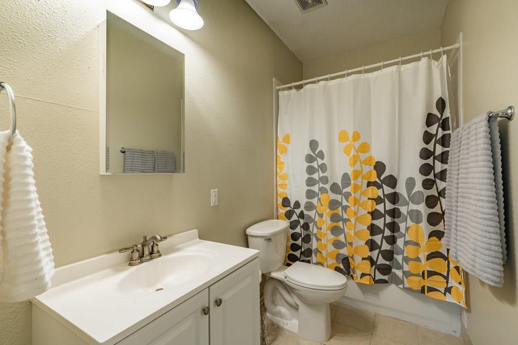 6007 Fairway St # C, Austin, TX 78741