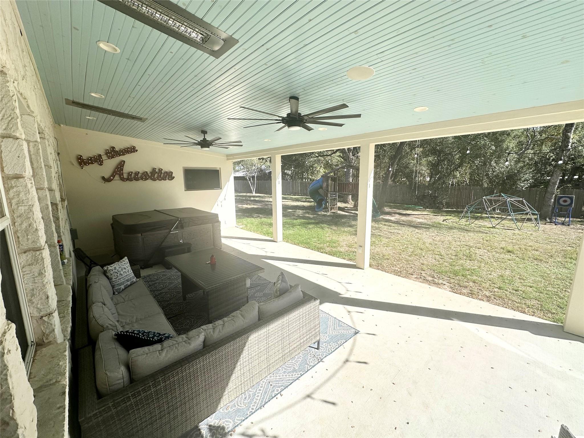 1127 Penion Dr, Austin, TX 78748