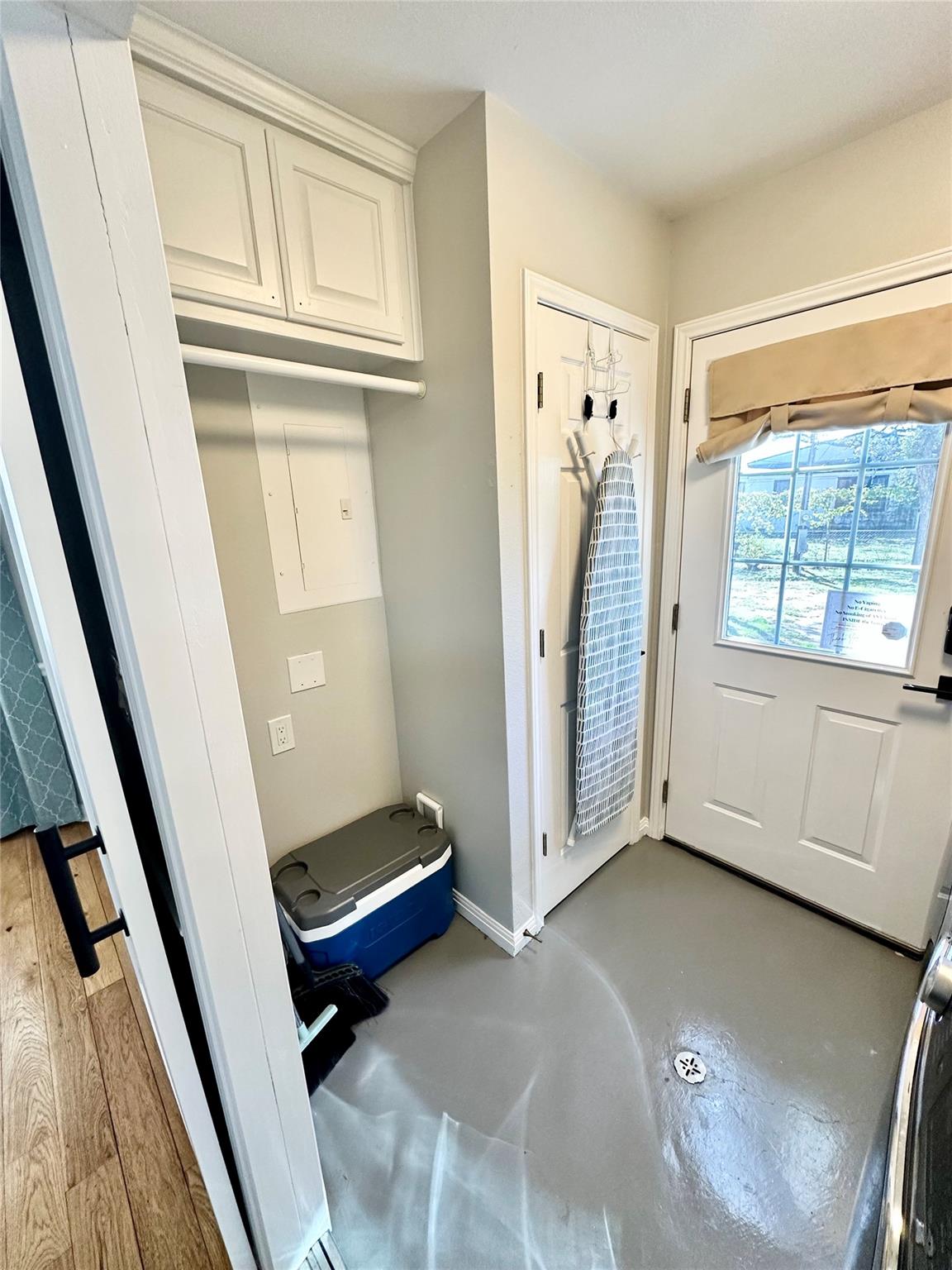 1127 Penion Dr, Austin, TX 78748