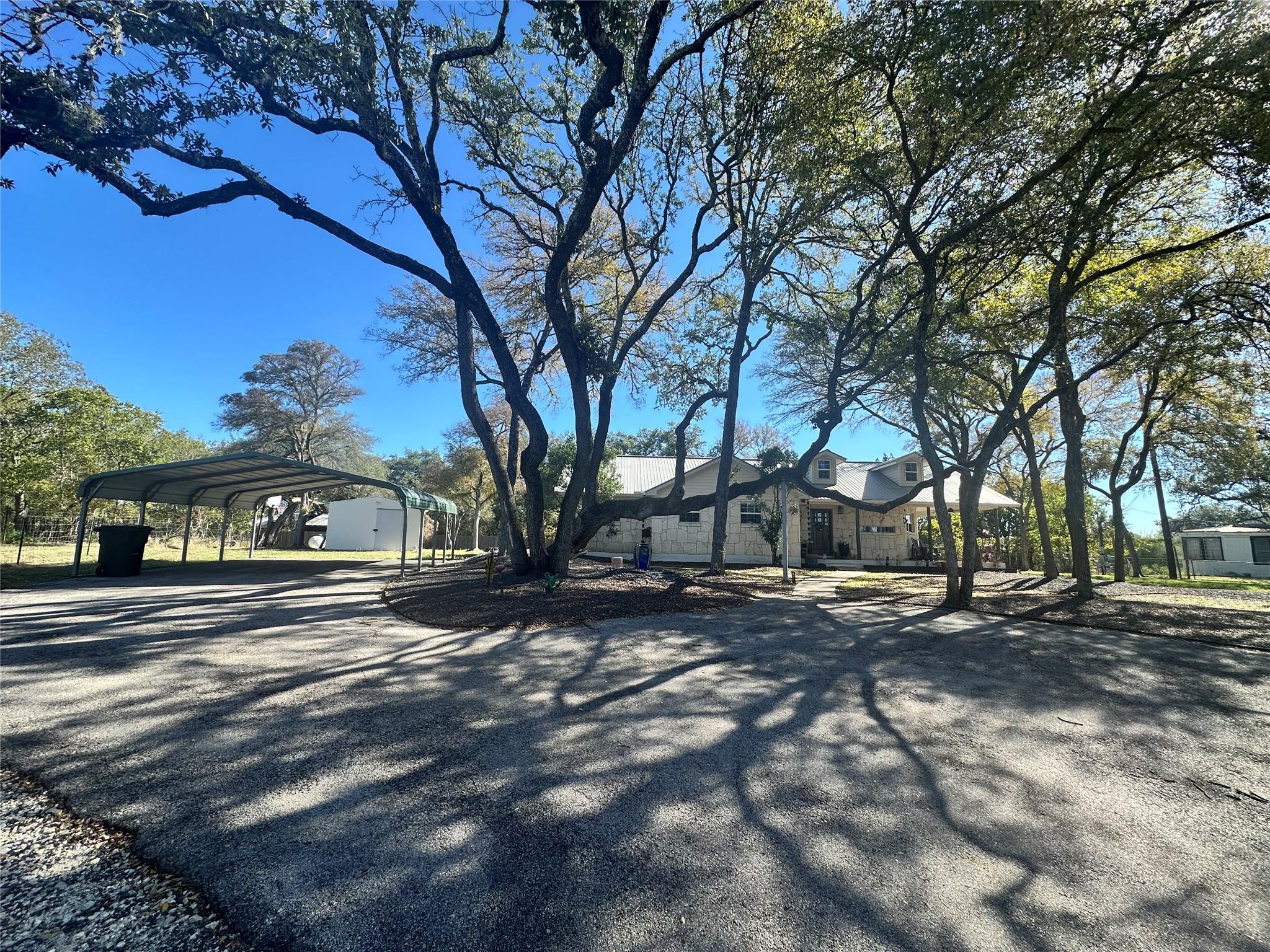 1127 Penion Dr, Austin, TX 78748