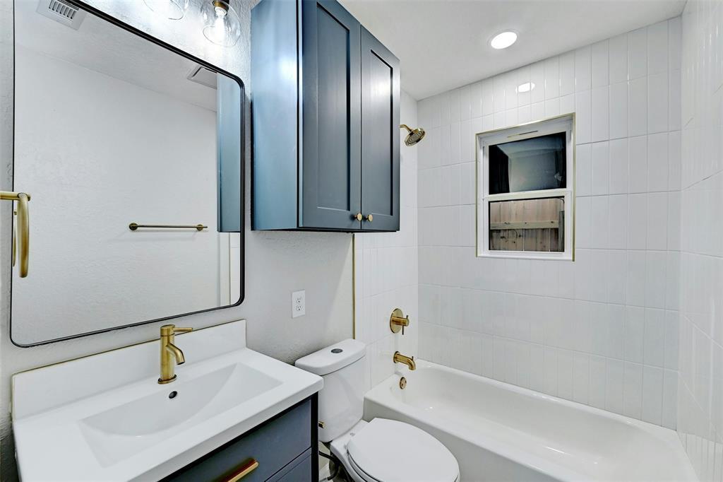 9803 Aberdeen Way # A, Austin, TX 78753