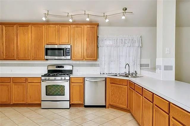 3602 Birdhouse Dr, Round Rock, TX 78665