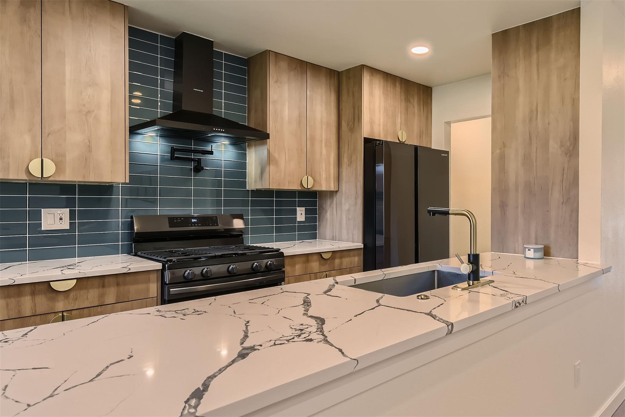 1112 Milford Way, Austin, TX 78745