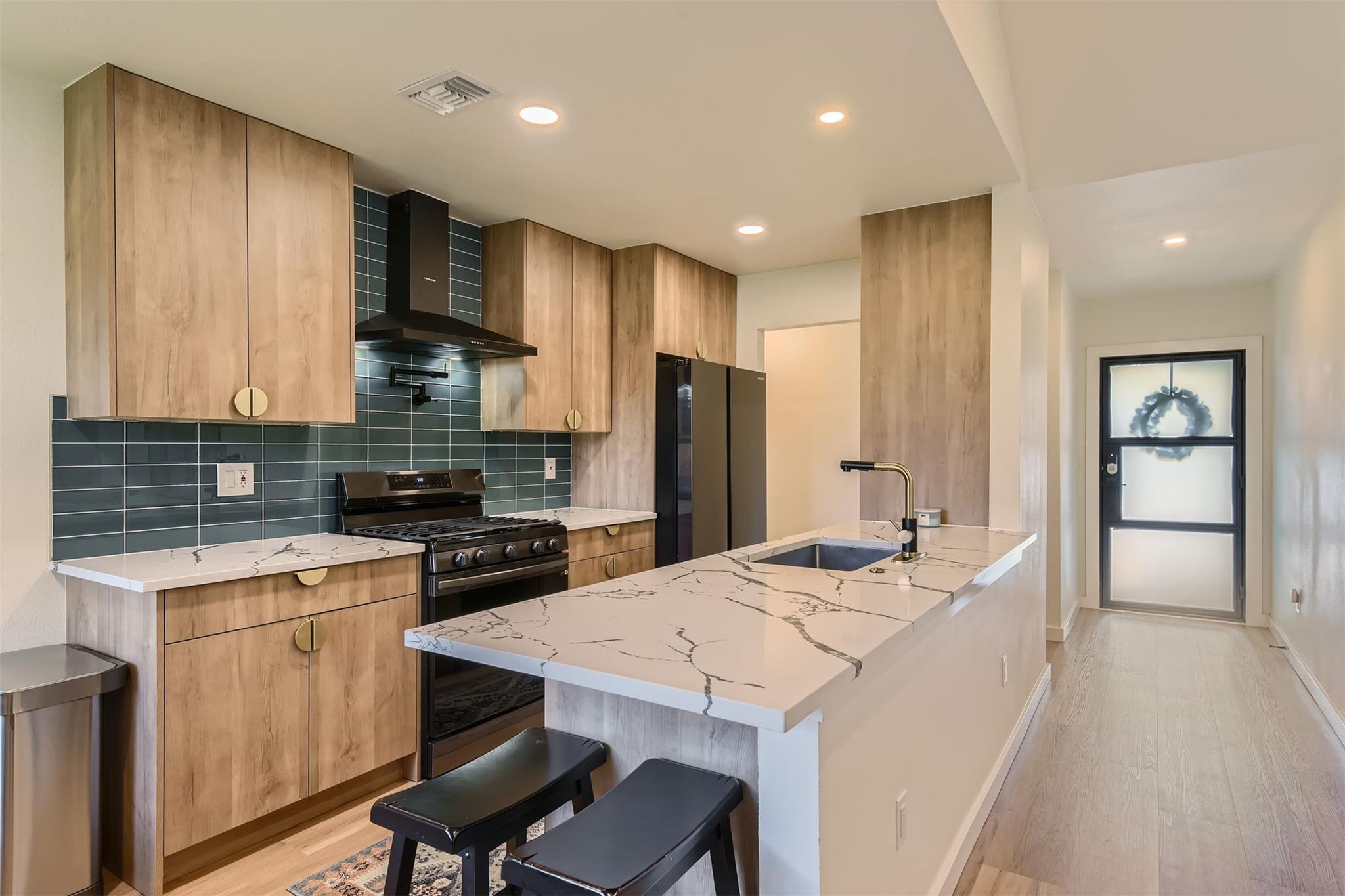 1112 Milford Way, Austin, TX 78745