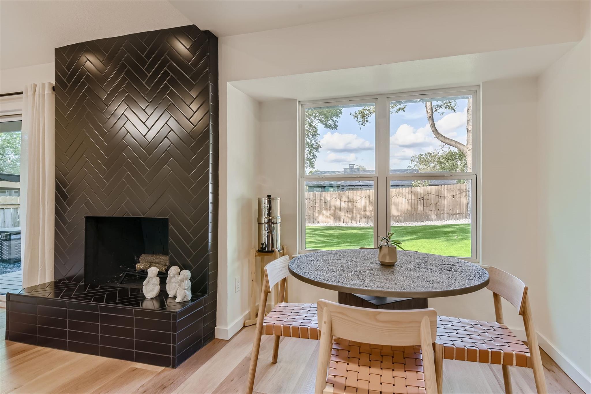 1112 Milford Way, Austin, TX 78745