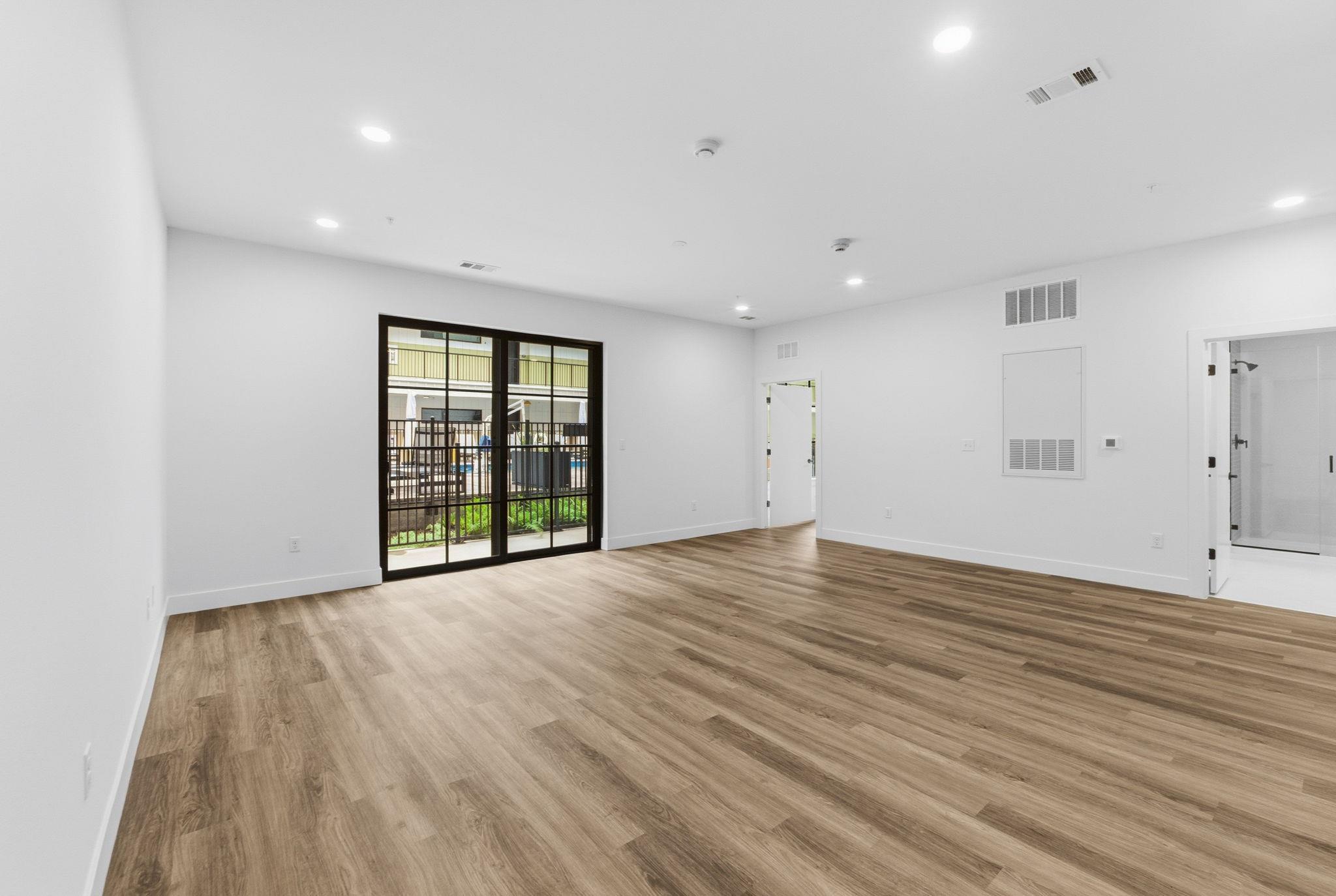 4315 S Congress Ave # 212, Austin, TX 78745