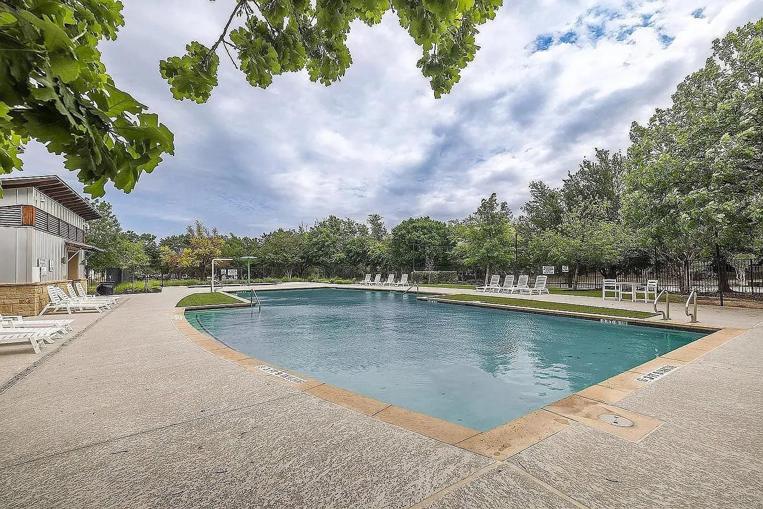 1967 Mexia Dr, Round Rock, TX 78664