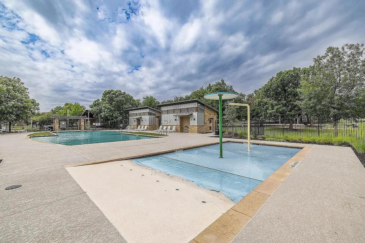 1967 Mexia Dr, Round Rock, TX 78664