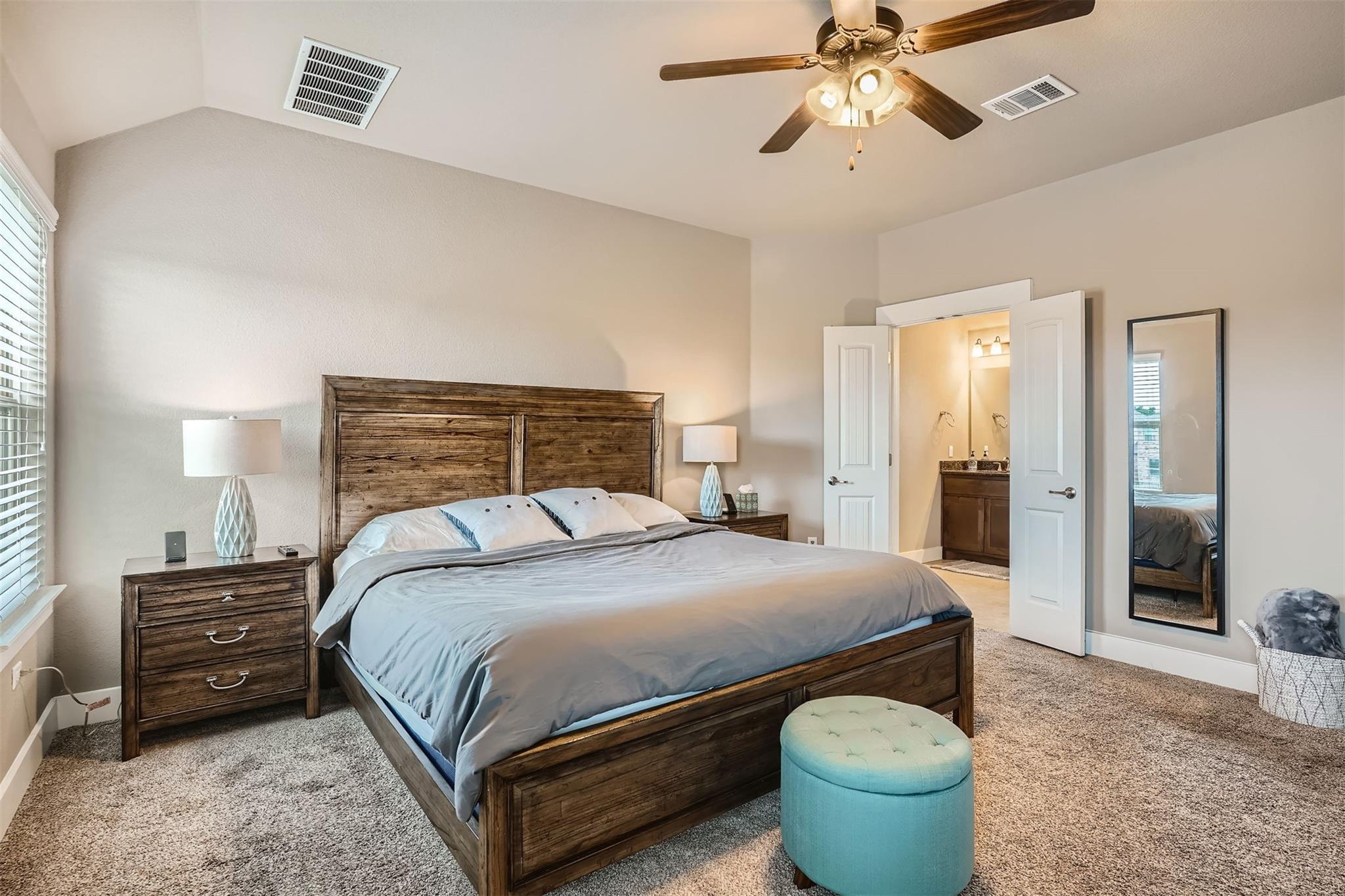 9401 McKnight Loop # 6, Austin, TX 78717