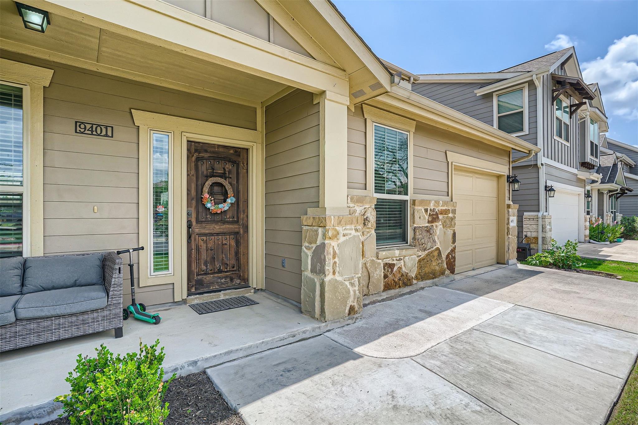 9401 McKnight Loop # 6, Austin, TX 78717