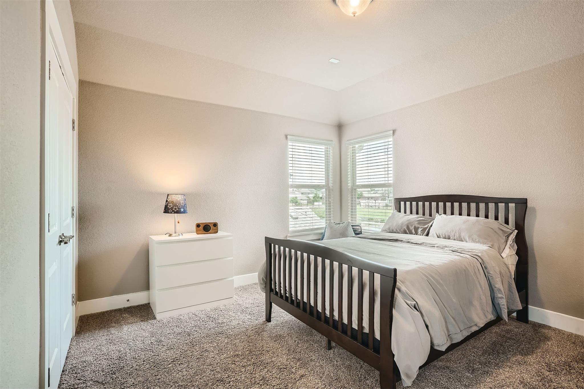 9401 McKnight Loop # 6, Austin, TX 78717