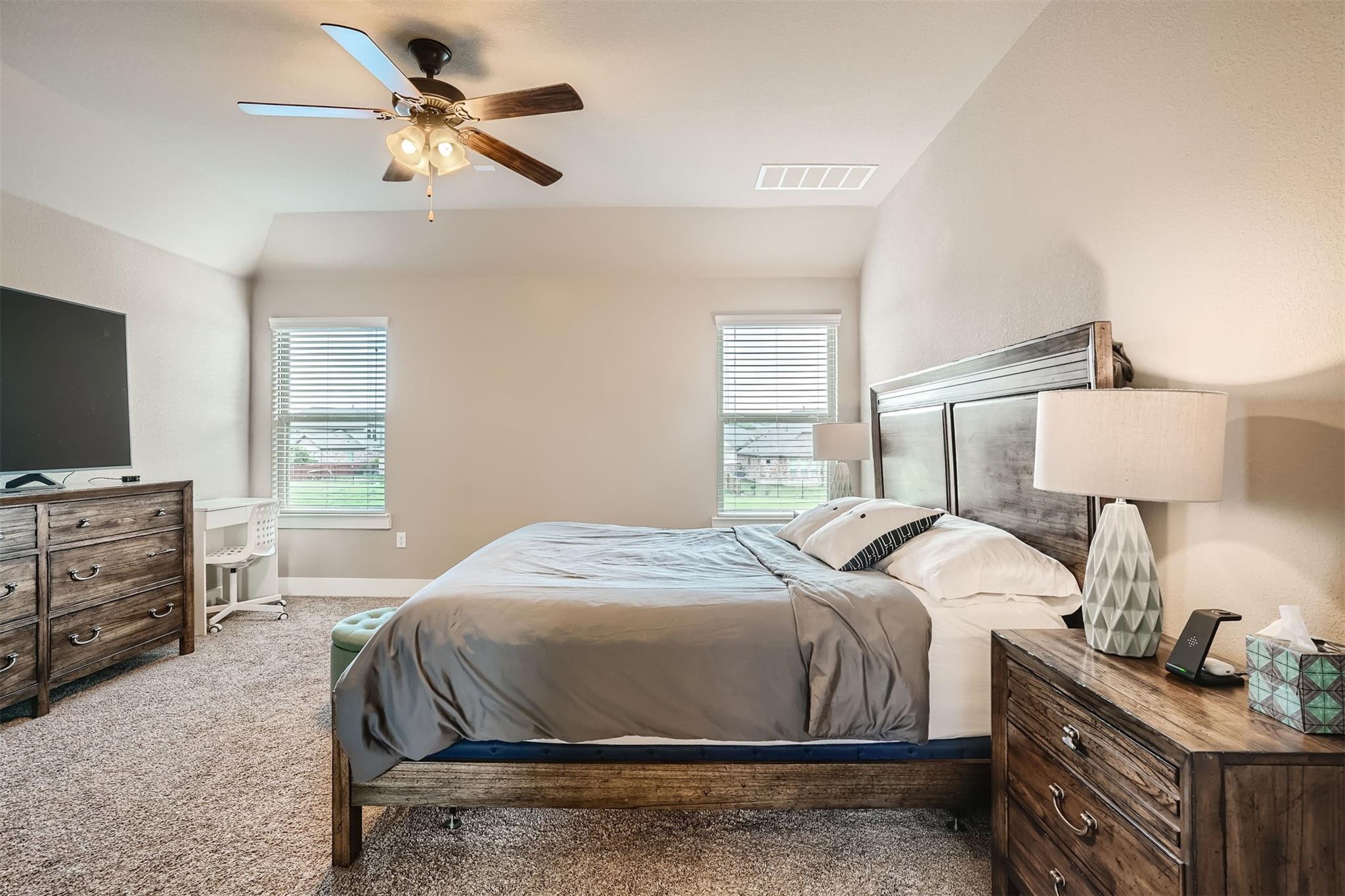 9401 McKnight Loop # 6, Austin, TX 78717