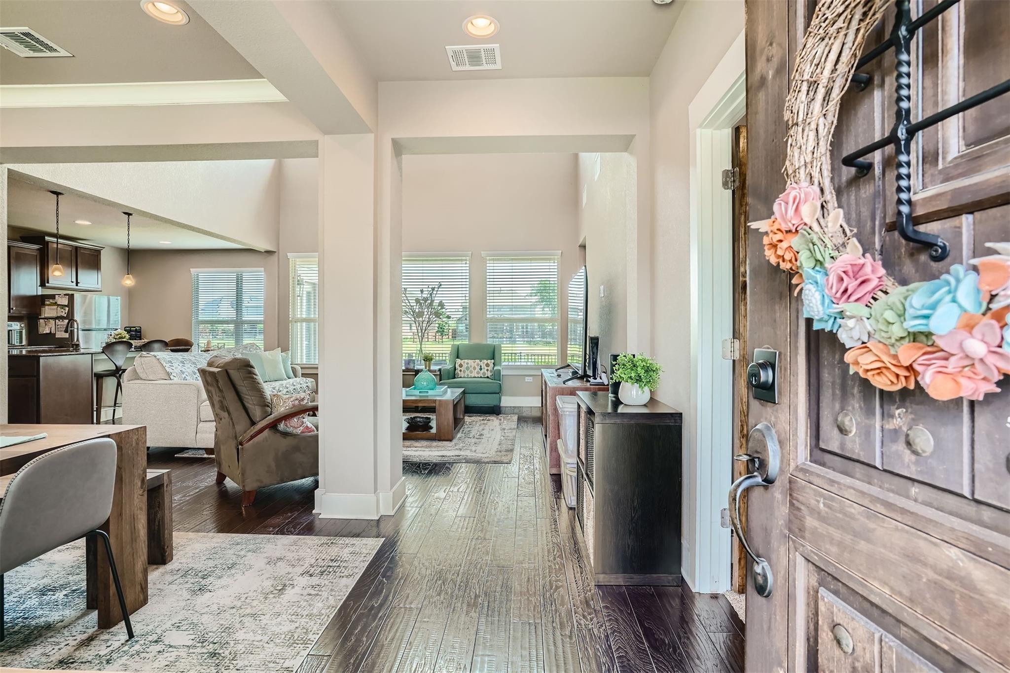 9401 McKnight Loop # 6, Austin, TX 78717