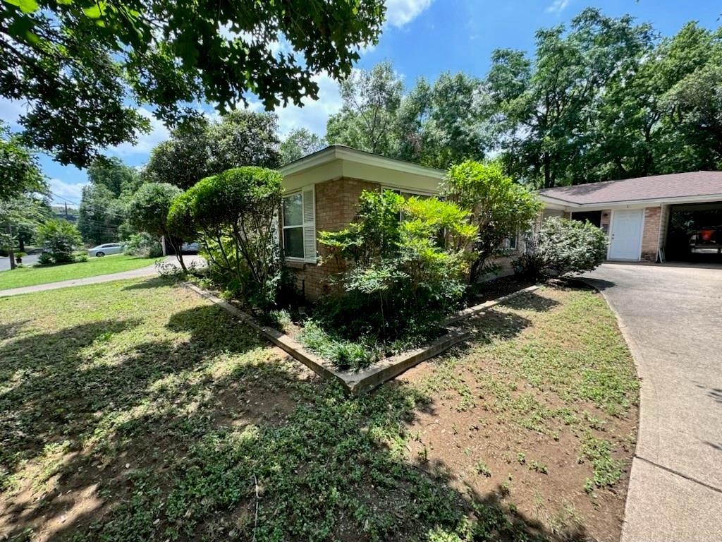 1900 Fairlawn Ln # 2, Austin, TX 78704