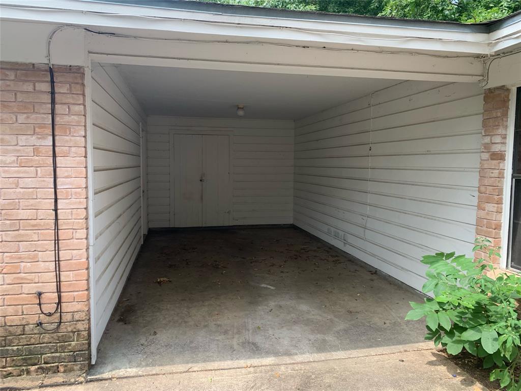 1900 Fairlawn Ln # 2, Austin, TX 78704