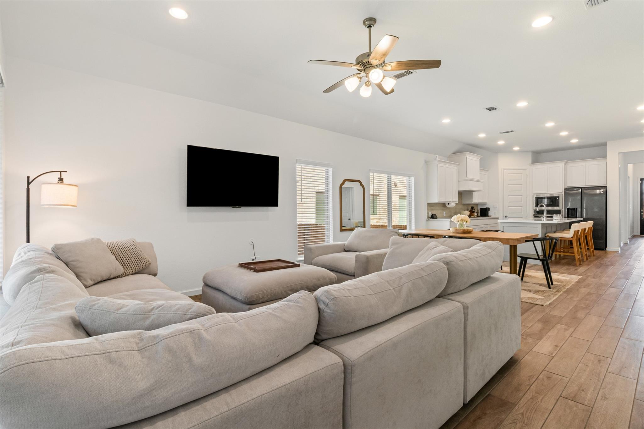 701 Tradewinds Way, Georgetown, TX 78628