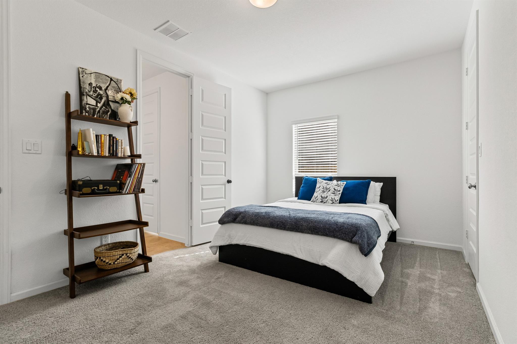 701 Tradewinds Way, Georgetown, TX 78628