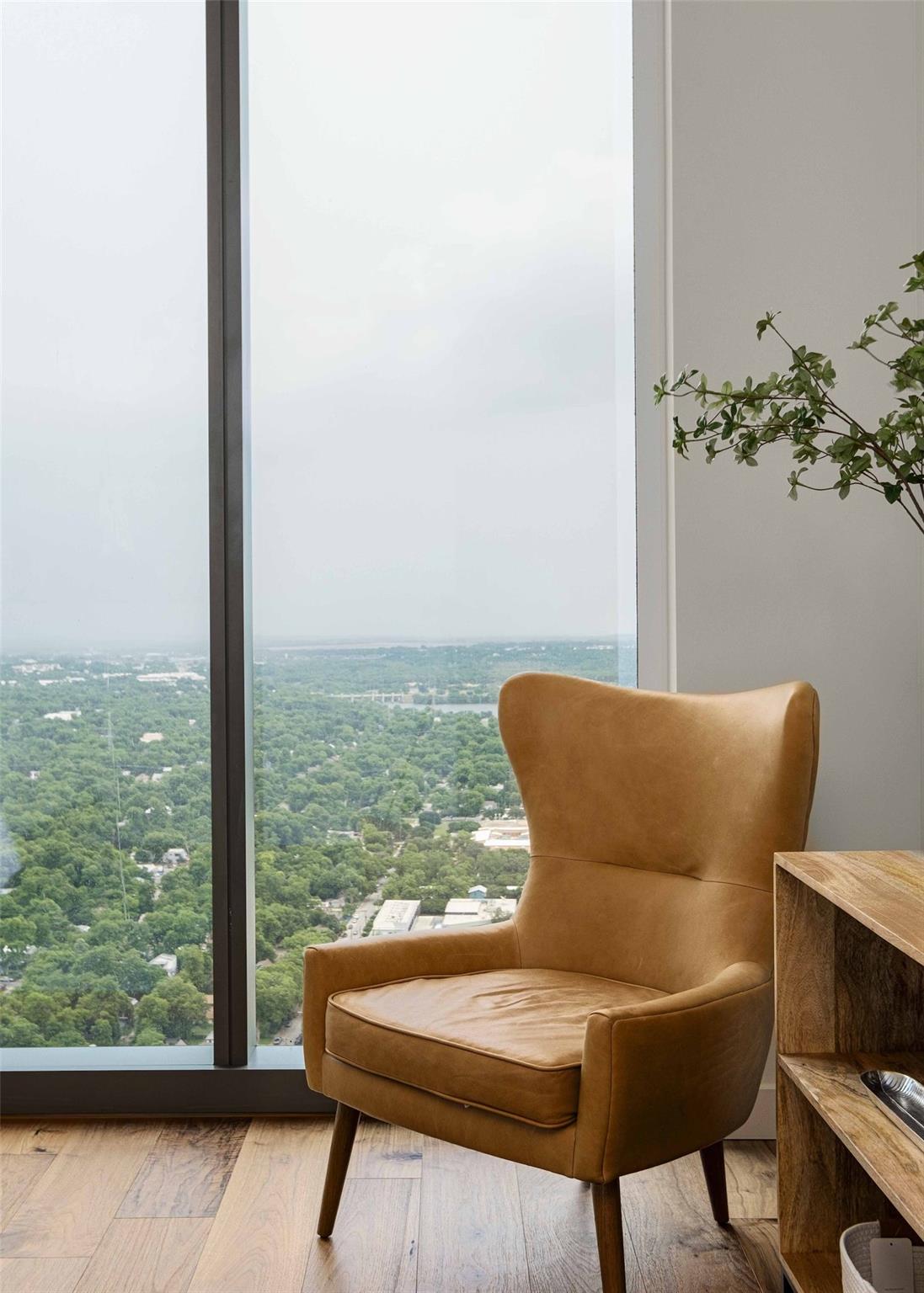 44 East Ave # 4305, Austin, TX 78701