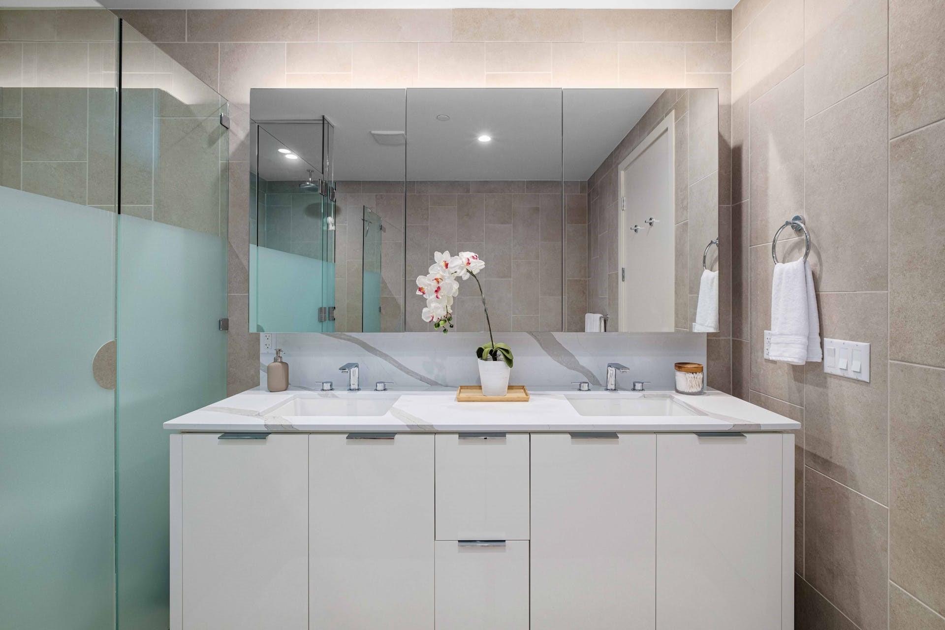 44 East Ave # 4305, Austin, TX 78701