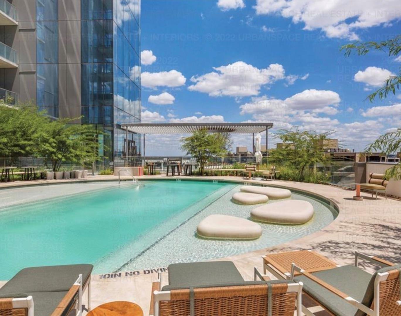 44 East Ave # 4305, Austin, TX 78701