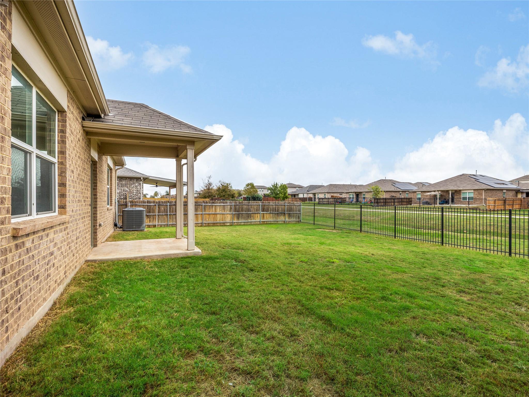 121 Struss Dr, Georgetown, TX 78626