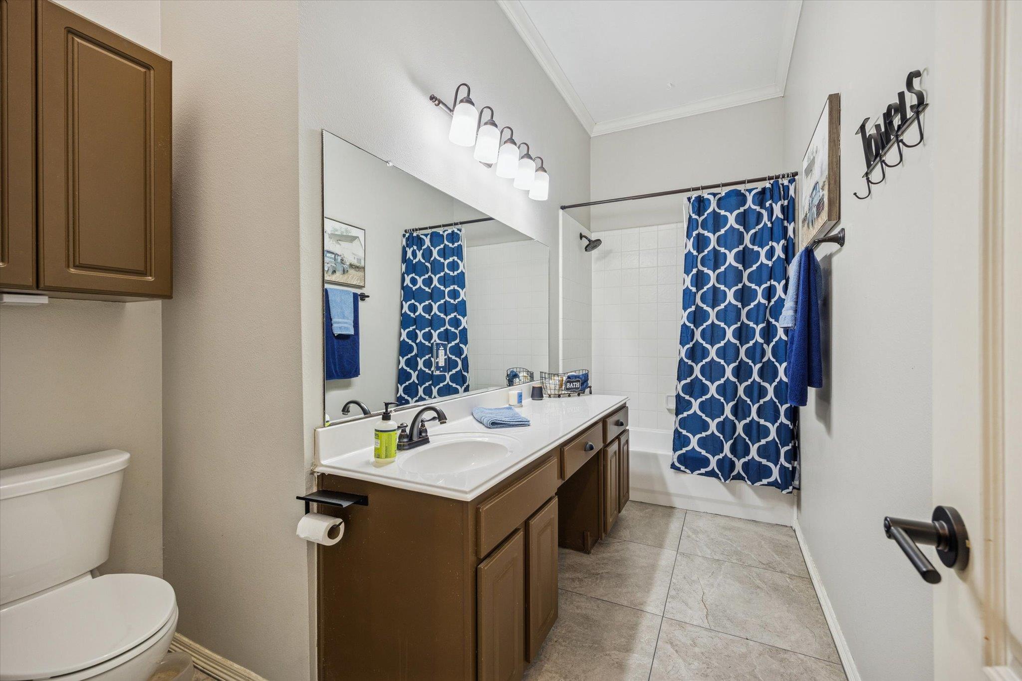 2410 Pine Brook Dr, Deer Park, TX 77536