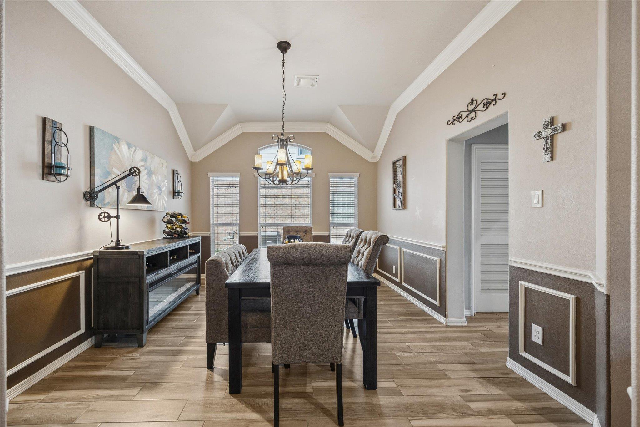 2410 Pine Brook Dr, Deer Park, TX 77536