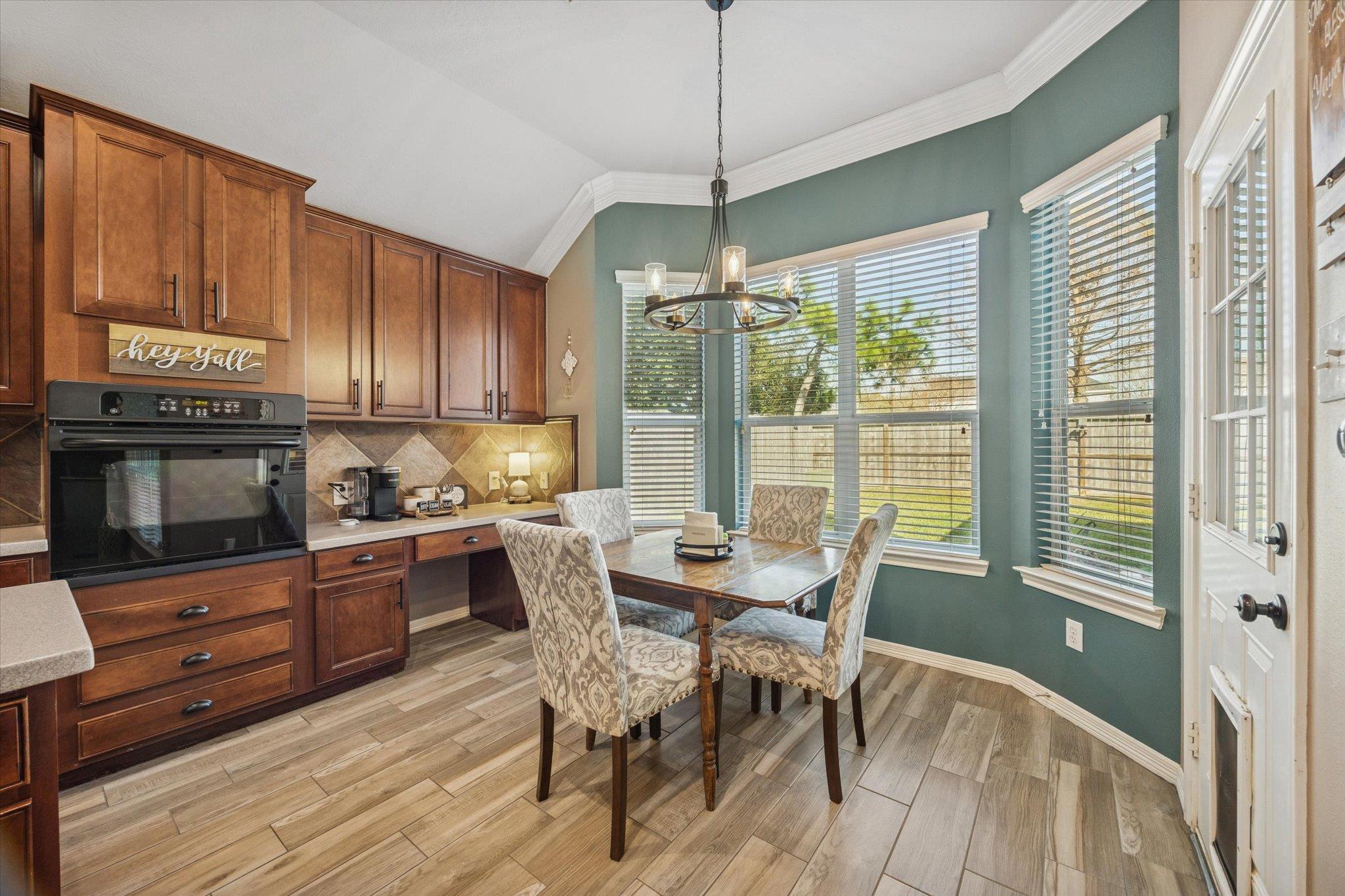 2410 Pine Brook Dr, Deer Park, TX 77536