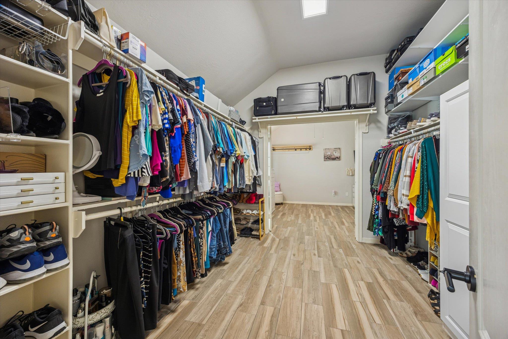 2410 Pine Brook Dr, Deer Park, TX 77536