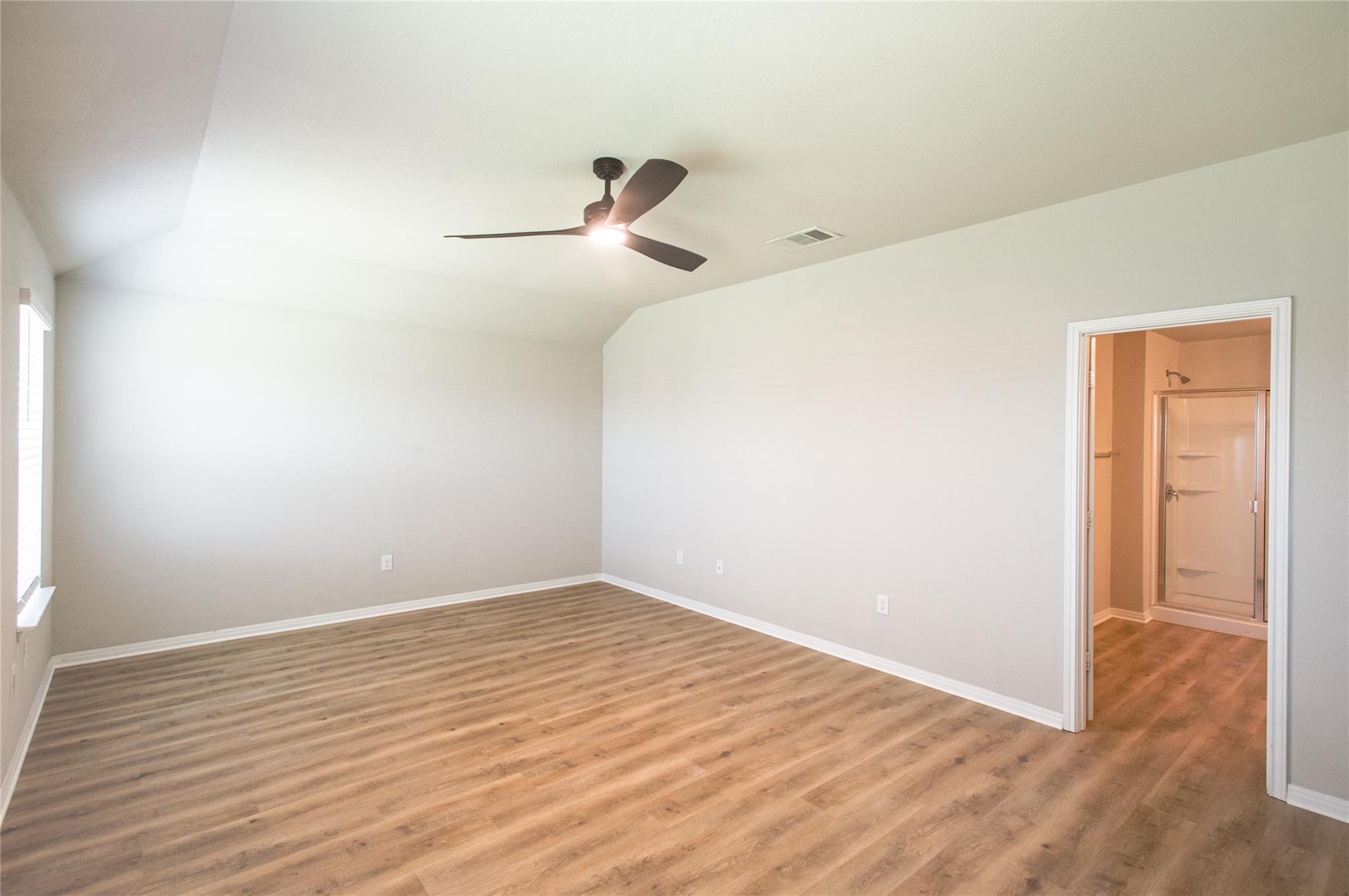 108 Freedom Park Ave, Liberty Hill, TX 78642