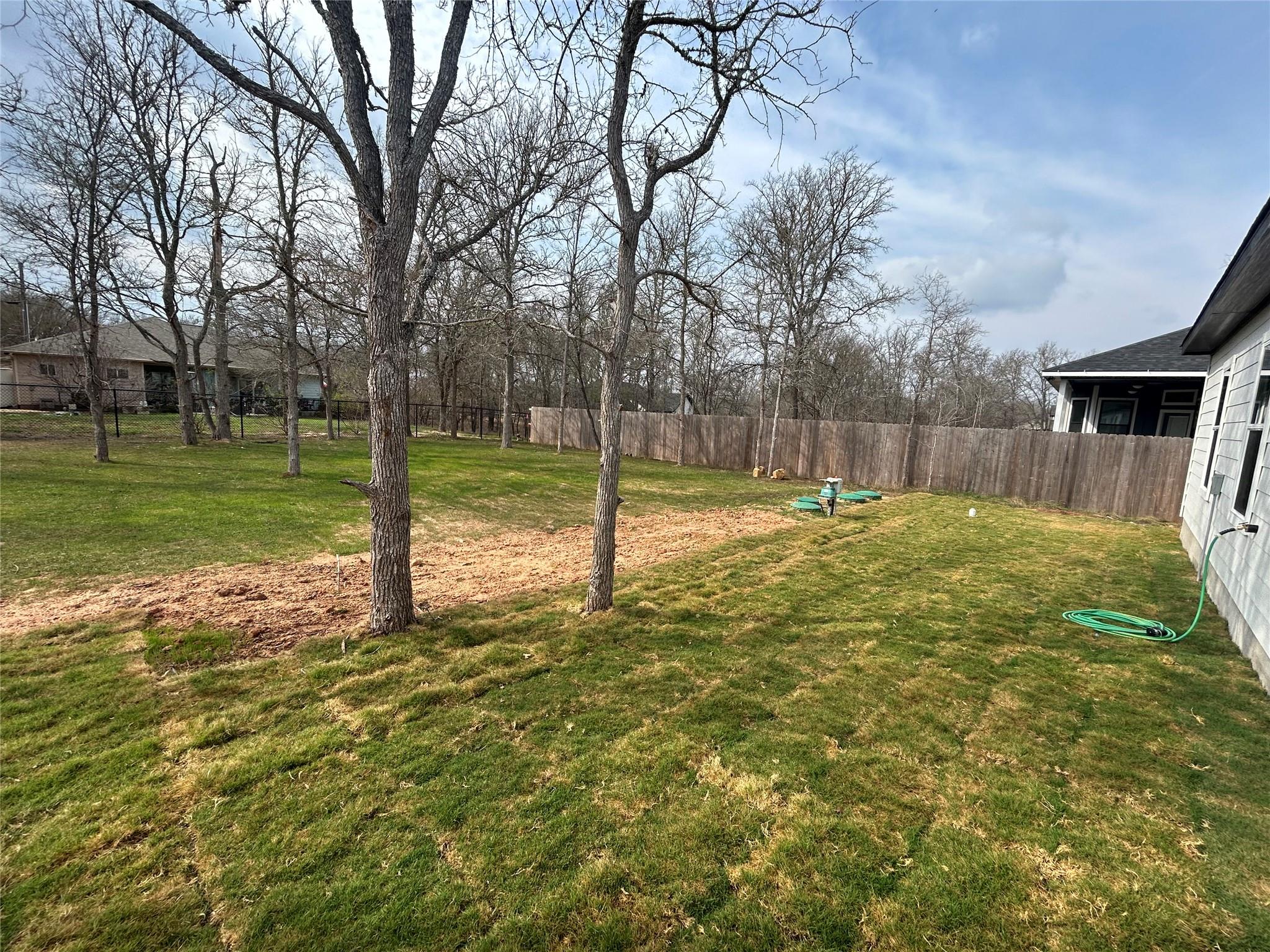 113 E Keomuku Ln, Bastrop, TX 78602