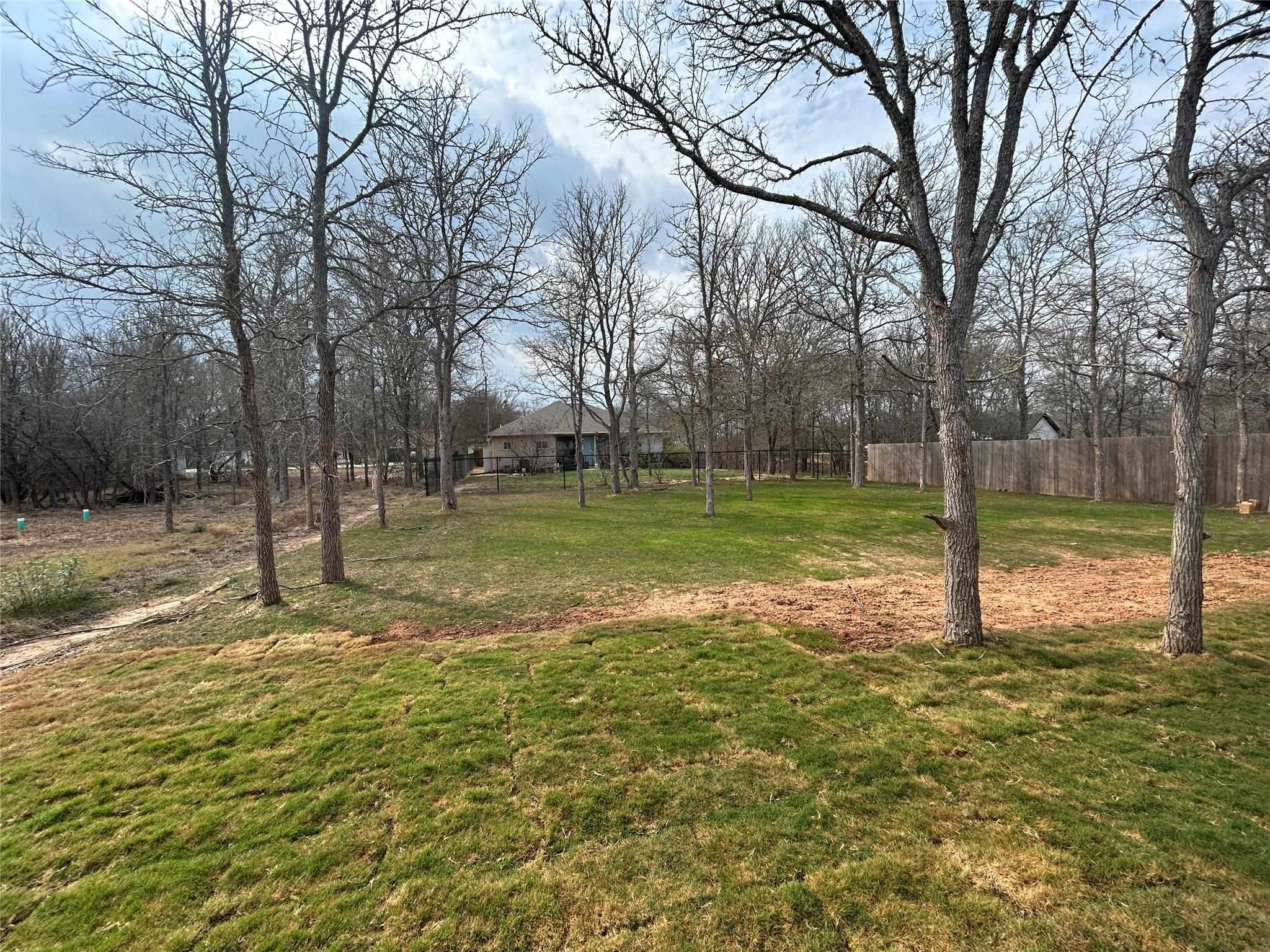 113 E Keomuku Ln, Bastrop, TX 78602