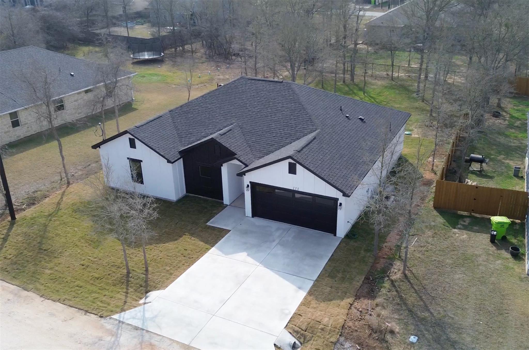 113 E Keomuku Ln, Bastrop, TX 78602