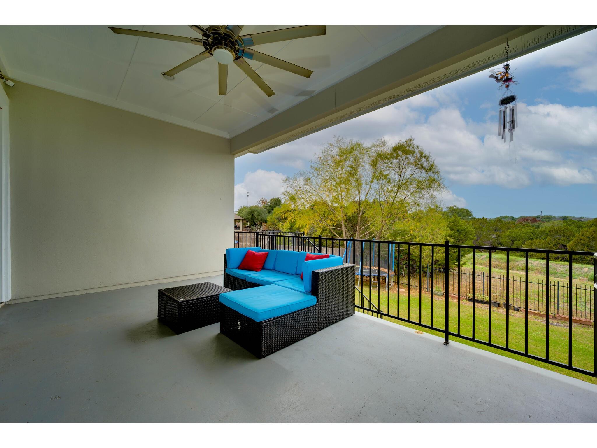 158 Senna Dr, Dripping Springs, TX 78620