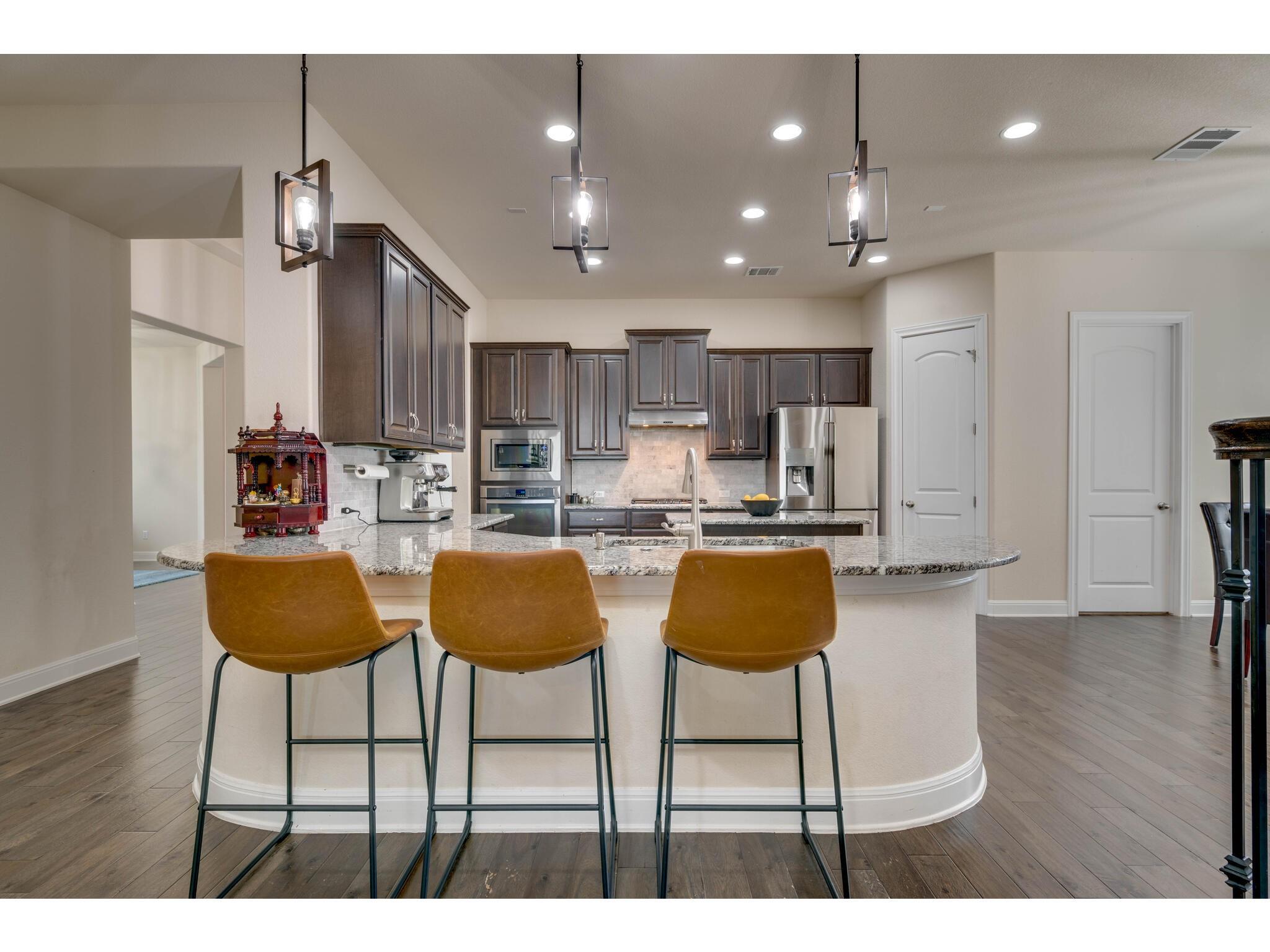 158 Senna Dr, Dripping Springs, TX 78620