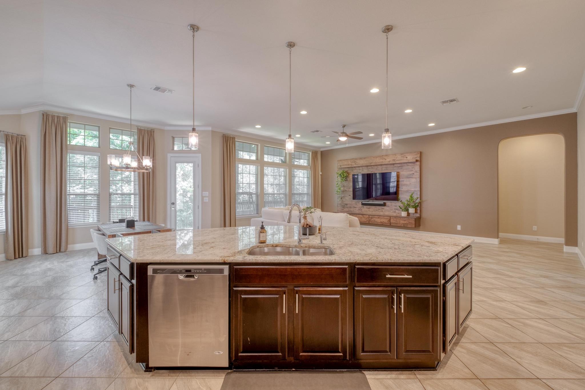 636 Trailside Bnd, Round Rock, TX 78665