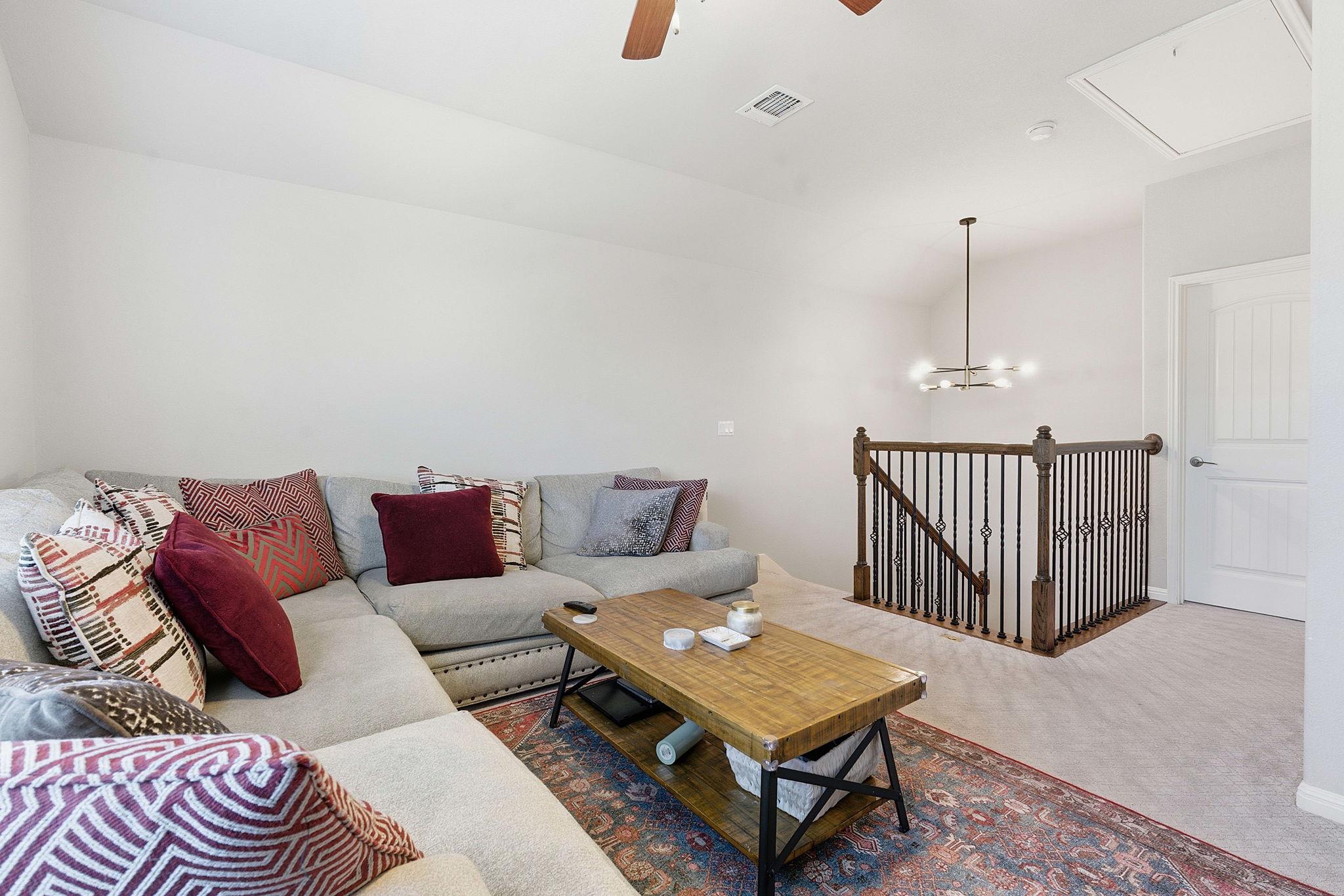 5720 Baythorne Dr, Austin, TX 78747