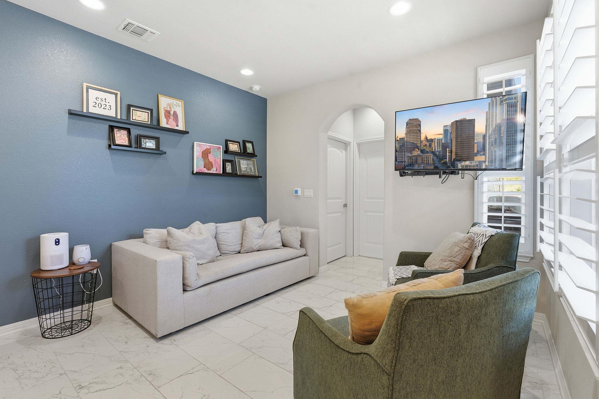 5720 Baythorne Dr, Austin, TX 78747